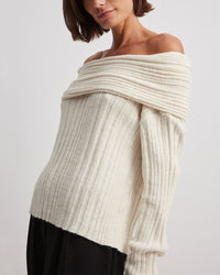 Casual Knitted One-Shoulder Sweater - LuxeOne