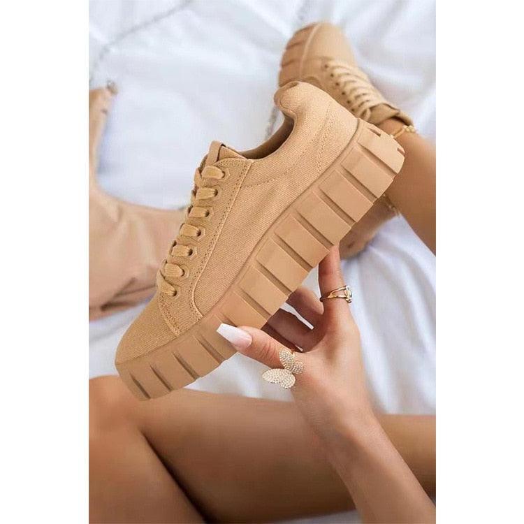 Chunky Sole Casual Women's Sneaker - Melissa