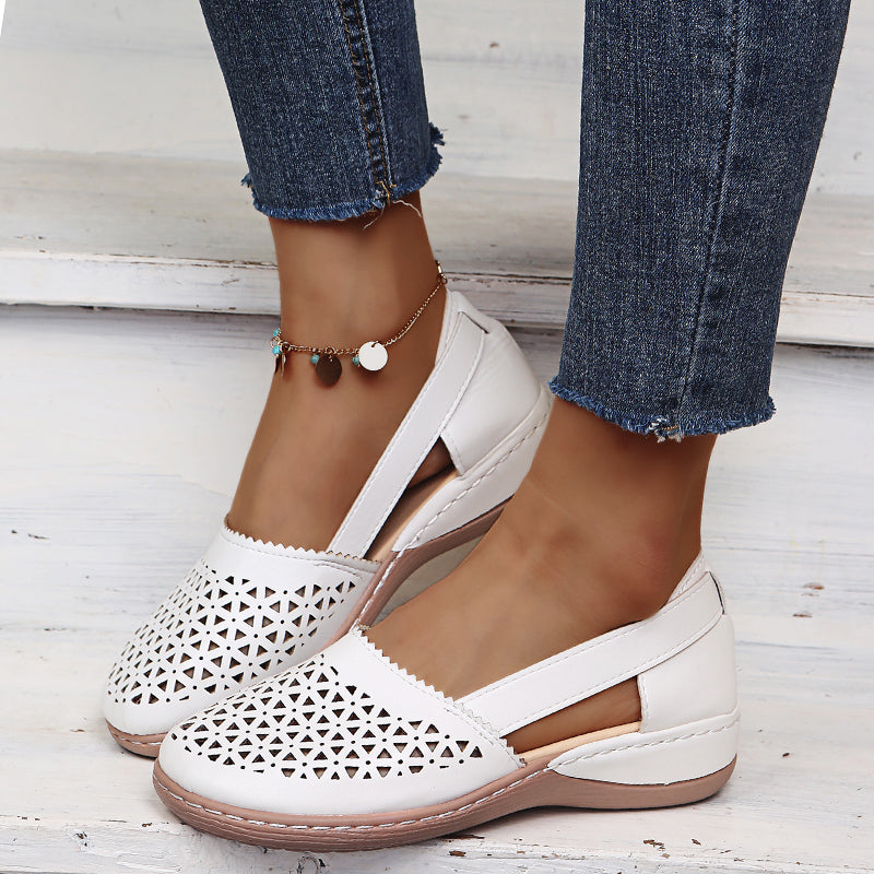 Closed-Toe Sandal With Open Heel - Kristine