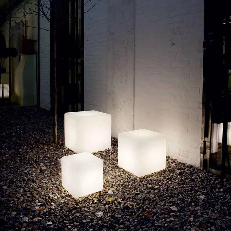 Cube Garden Lamp - LumaCube