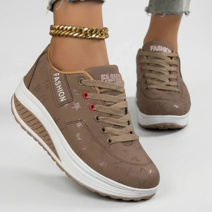 Cushioned Sole Casual Sports Shoe - Lorene
