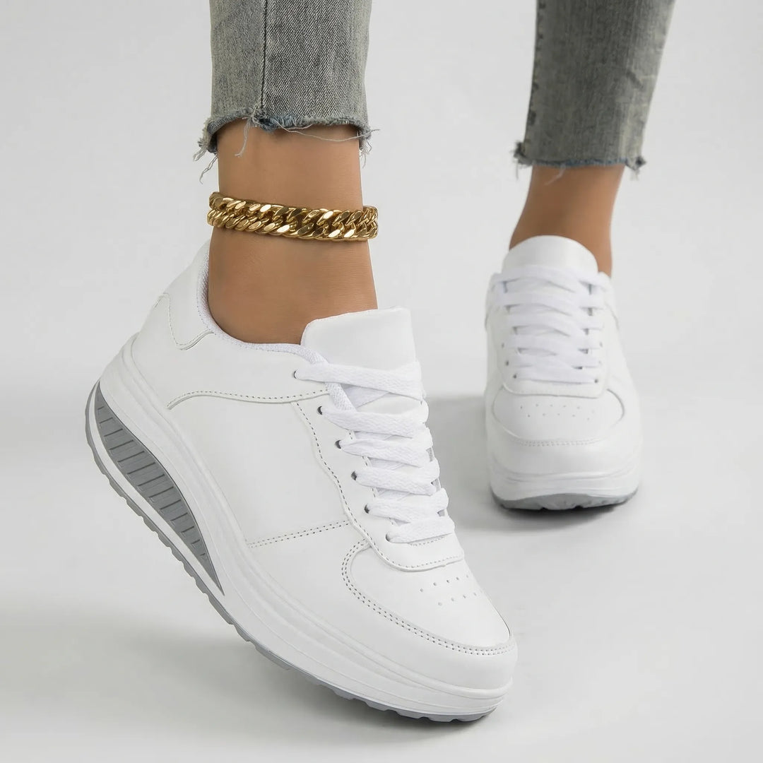 Cushioned Sole Casual Sports Shoe - Lorene