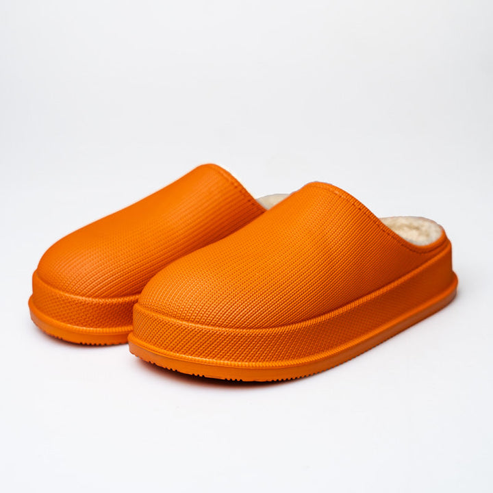 Comfy Women's Slippers – Luna