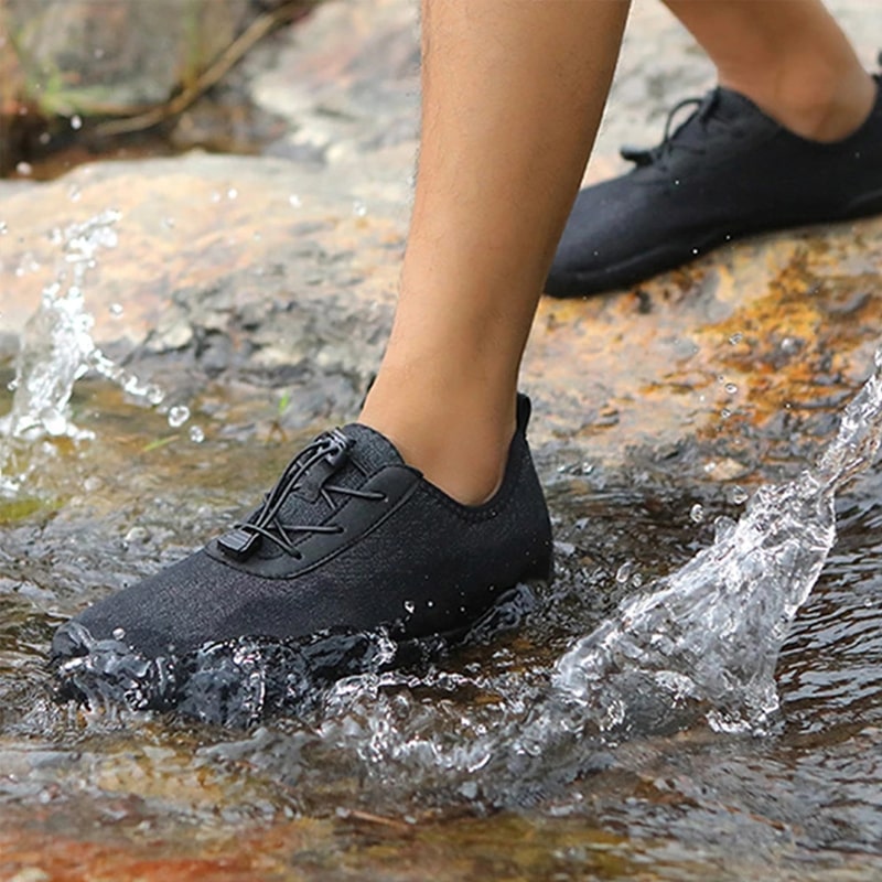 Barefoot Sneakers with Non-Slip Sole – Leonis