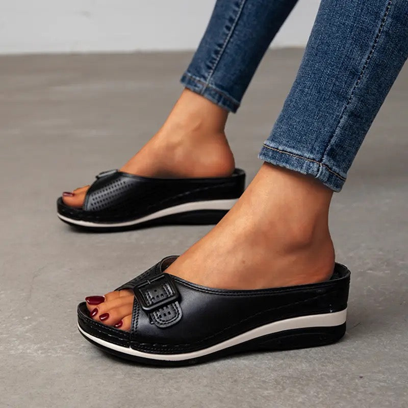 Orthopedic Women's Comfort Slippers - Lorena