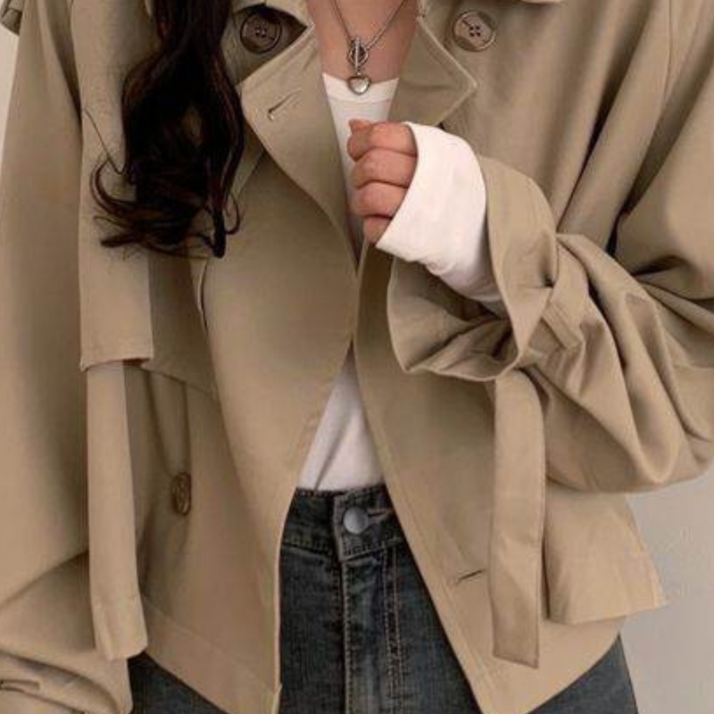 Short Women's Jacket with Modern Look - Sienna
