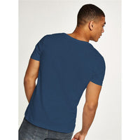 Casual and figure-flattering men's V-neck T-shirt – Jonas