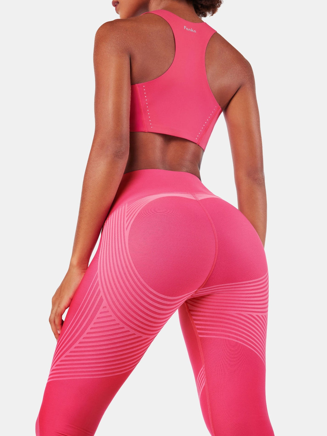 High-Compression Capri Gym Leggings - Cristina