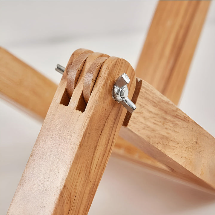 Flexible Robot Desk Lamp Made of Solid Wood – LumoBot