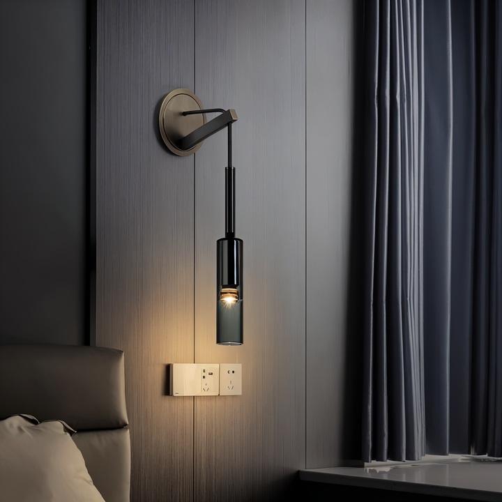 Minimalist Wall Lamp with Smoke Glass – Orvane