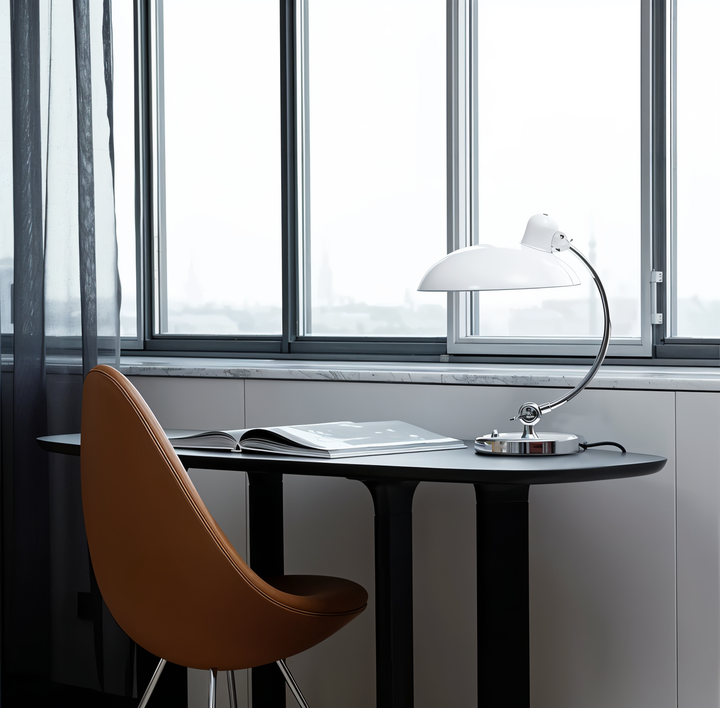Adjustable Vintage Desk Lamp Made of Iron – Virella