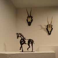 Handgemaakt Paarden Beeldje – Ferro