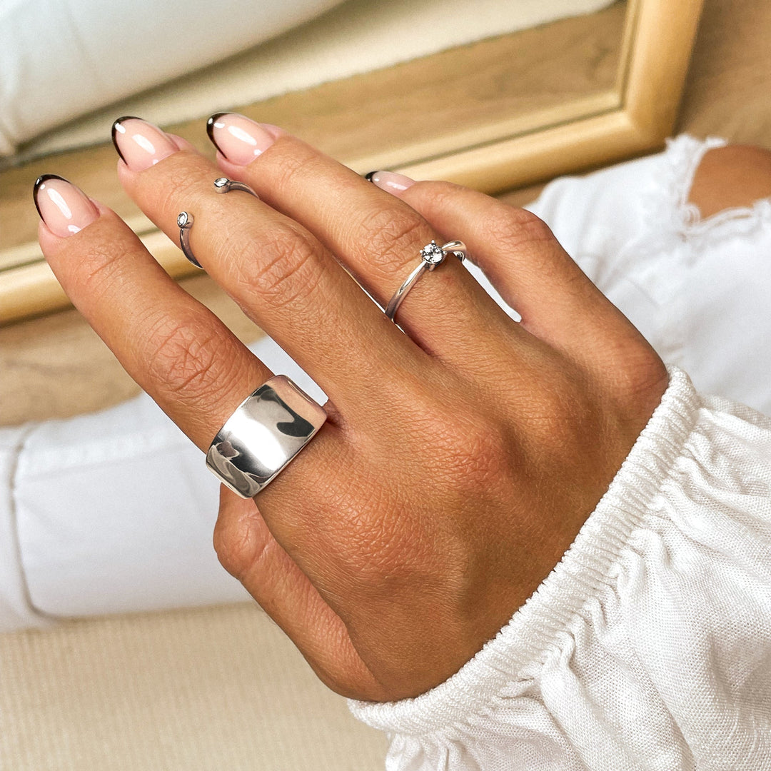 Solitaire Zirconia Ring - Elena