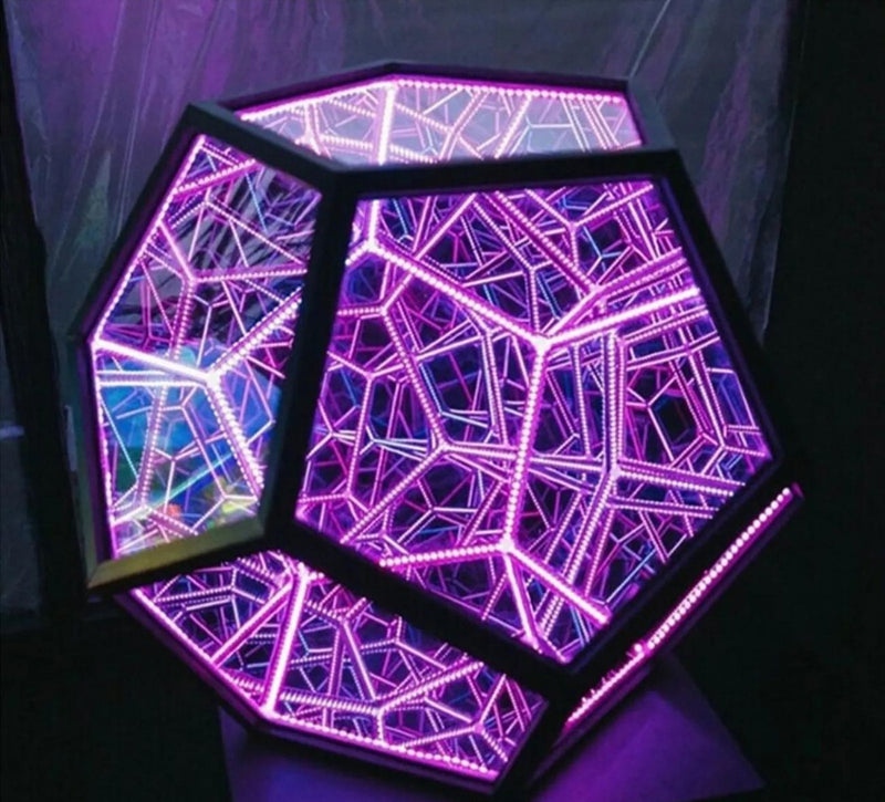 3D LED Light Globe with Depth Illusion – LumaCore