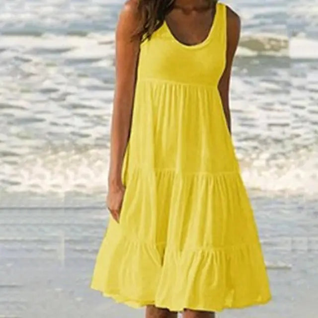 Trendy sleeveless mini dress with round neckline - Amelie