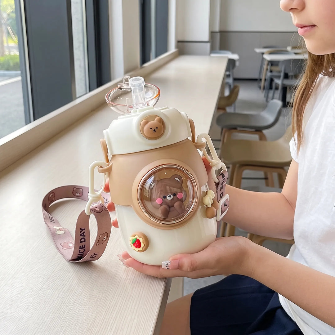 Kinderdrinkfles Met Cartoonfiguur - Bubblio