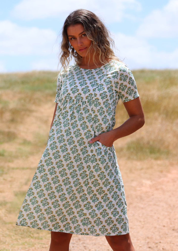 Knielanges Sommerkleid Mit Kurzen Ärmeln - Tamina