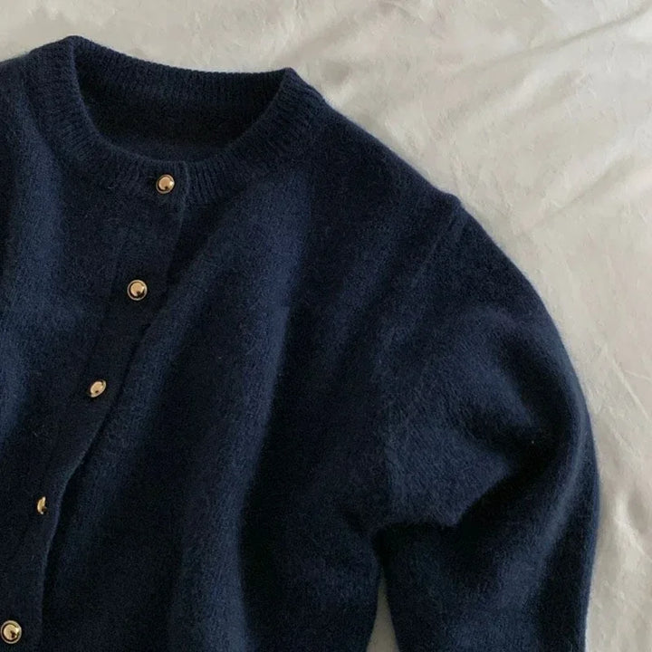 Comfortable Knitted Women's Cardigan with Crew Neck - Emilia