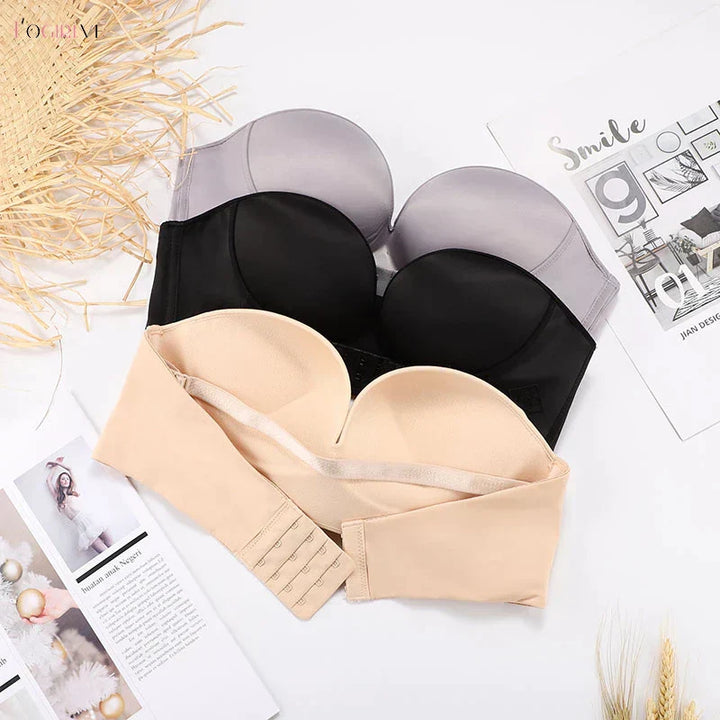 Strapless push-up bra with lift effect – Elina