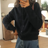 Wygodny dziany sweter z guzikami - Isla