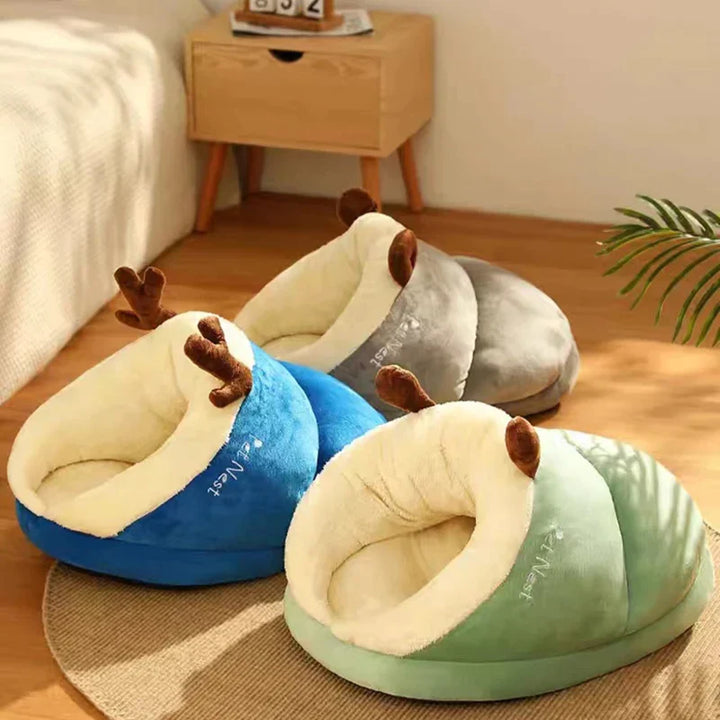 Soft Cuddle Bed for Cats and Dogs - SnugglePaw