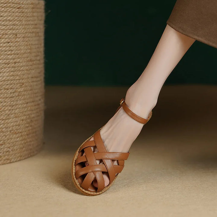 Stylish sandal with comfortable sole – Amira