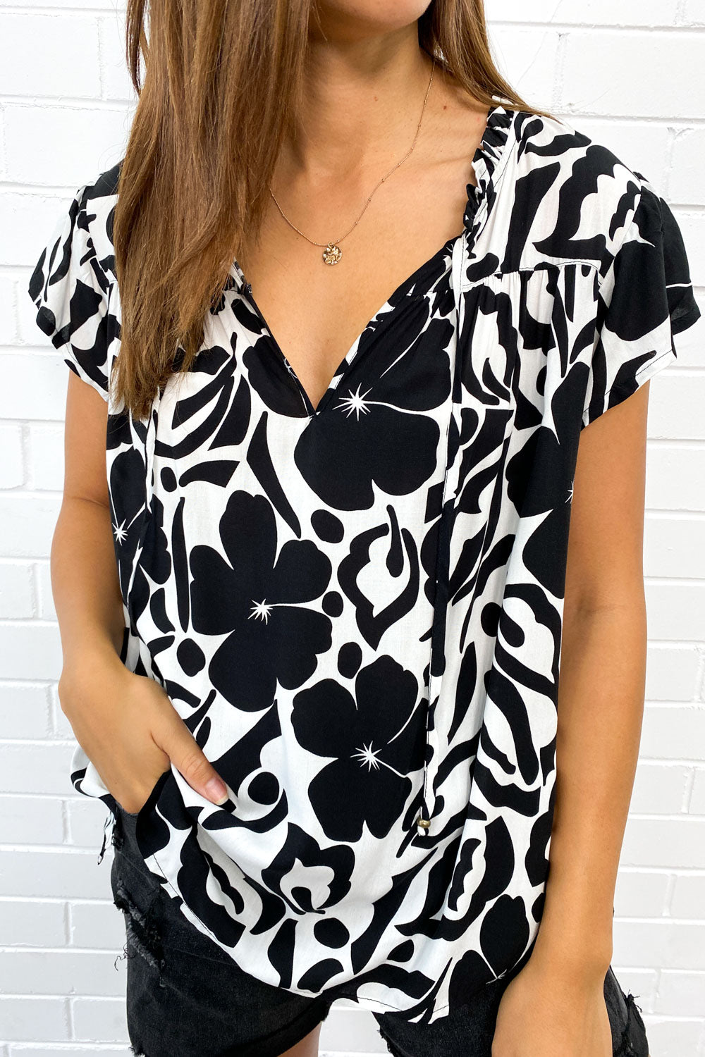 Lightweight Women's Summer Top – Isaline