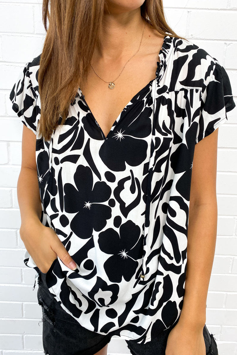 Lightweight Women's Summer Top – Isaline