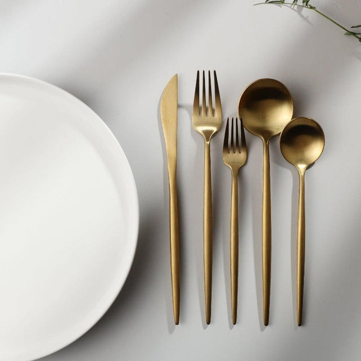 Minimalist Cutlery for Modern Tables - PureSet