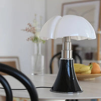 Stylish Floral Table Lamp – Fleur