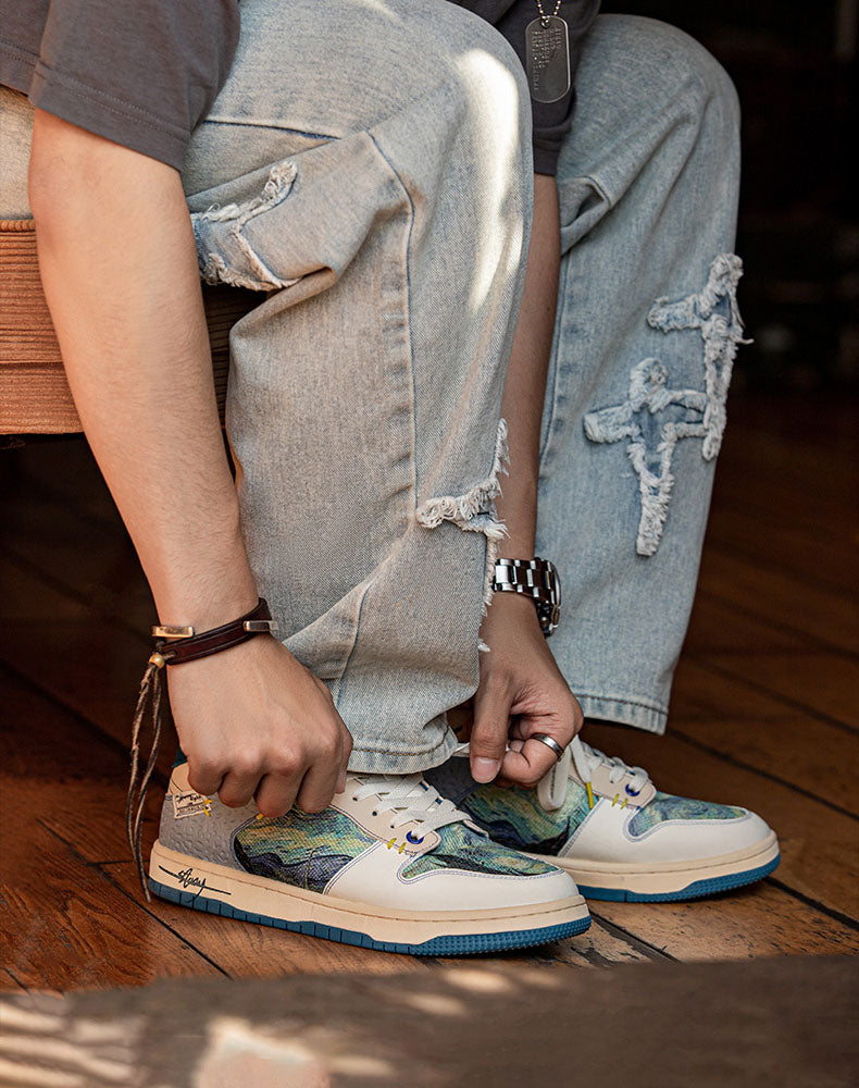 Artistic Unisex Sneakers with Starry Night Design and Comfortable Sole - Lior