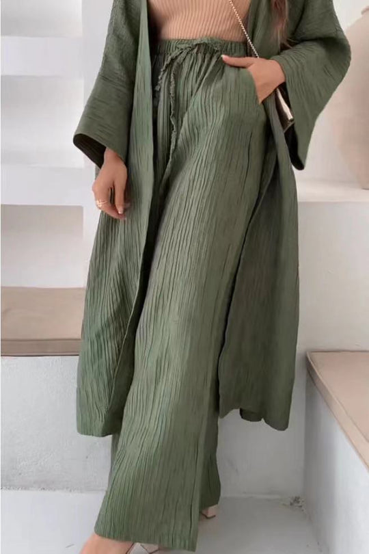 Two-Piece Relaxed Set with Cardigan and Pants – Alizéa