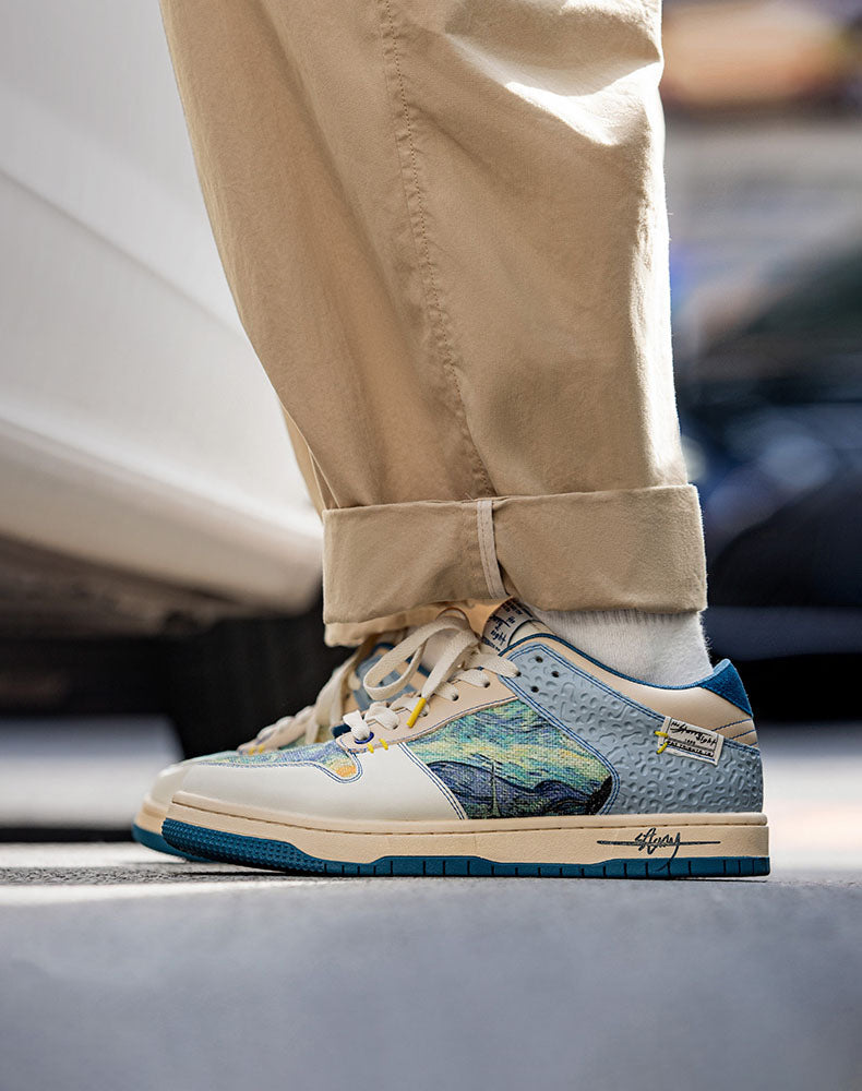 Artistic Unisex Sneakers with Starry Night Design and Comfortable Sole - Lior