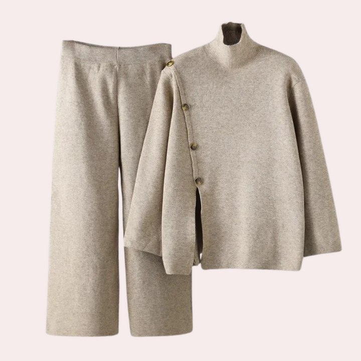 Trendy Women's Outfit - Mila