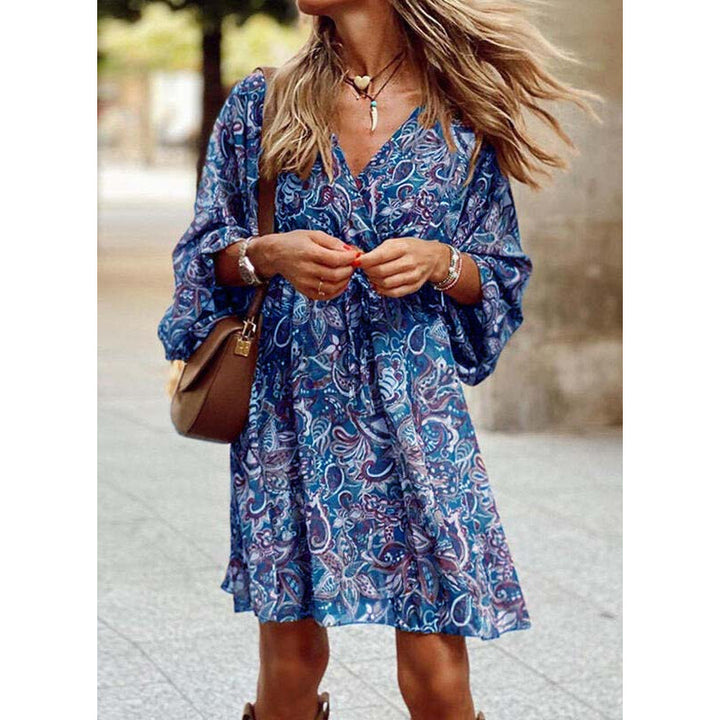 Light summer midi dress with tailored fit – Elina