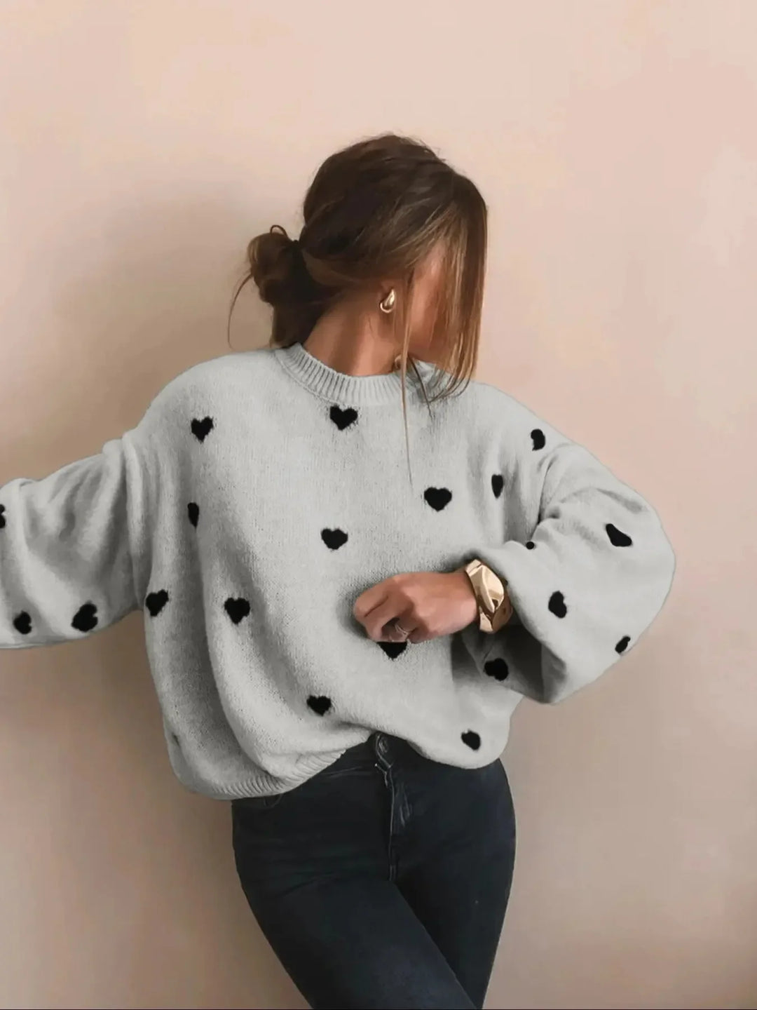 Oversized Gebreide Trui Met Geborduurde Hartjes - Sophia