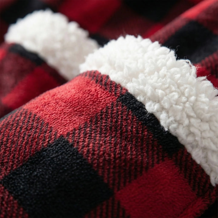 Oversized Hooded Blanket With Front Pocket - Lola
