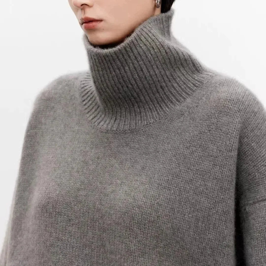 Oversized Rollkragenpullover - Louisa