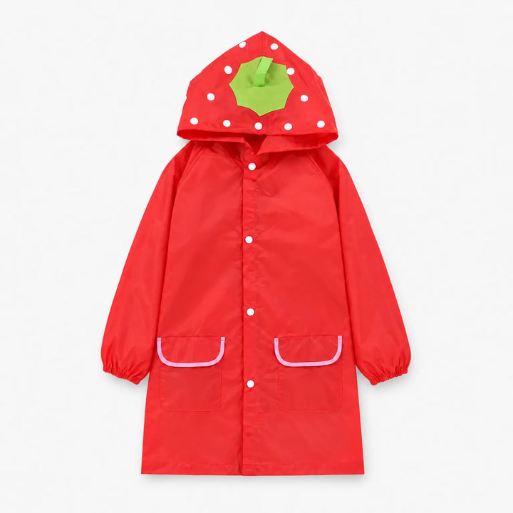 Rood jack met witte stippen en groen blaadje op de capuchon, aardbeimotief, met roze randen om de twee zakken. 10