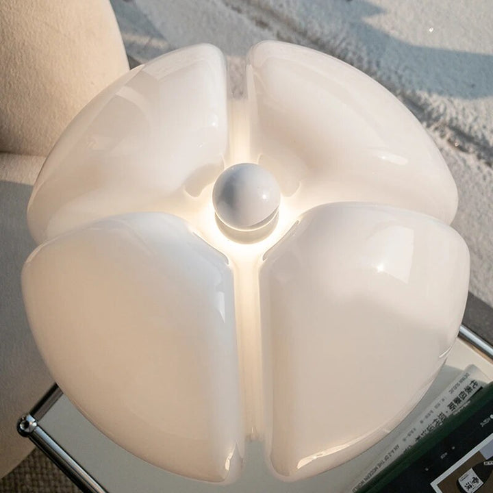 Stylish Floral Table Lamp – Fleur