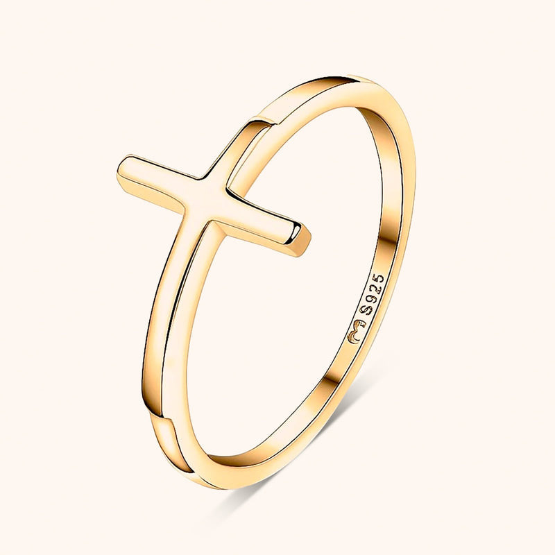 Trendy Ring with Cross Detail - Amélie