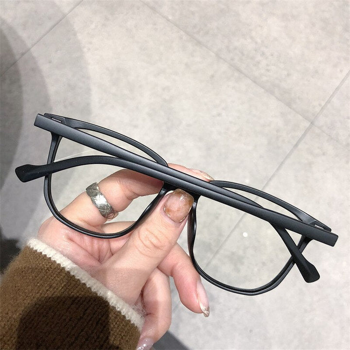 Nearsighted Prescription Glasses with Blue Light Protection - FocusFrame