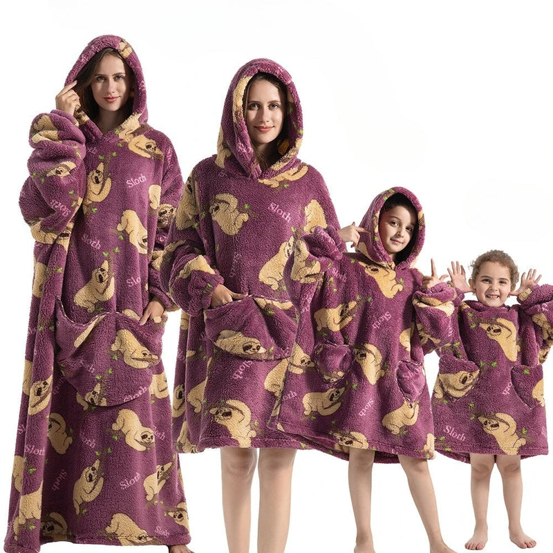 Hoodie-Deken voor Herfst Gezelligheid – SpookySnuggle