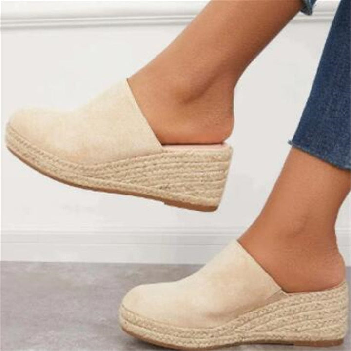 Retro Chic Wedge Sandals - Vera