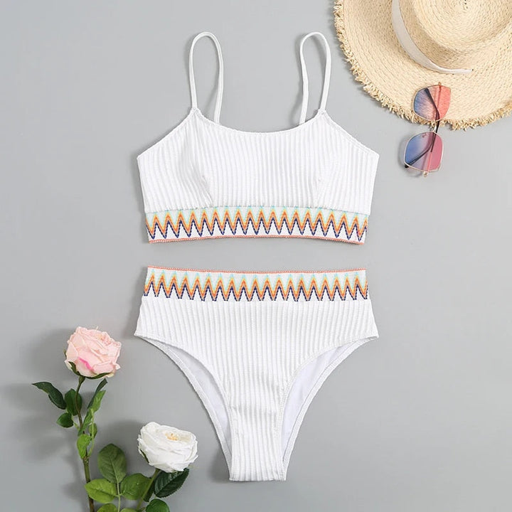 Bikini with Adjustable Straps and High Waist – Malia