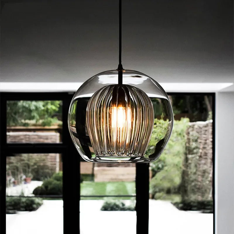 Nowoczesna lampa wisząca z aluminium i szkła - LumaLite