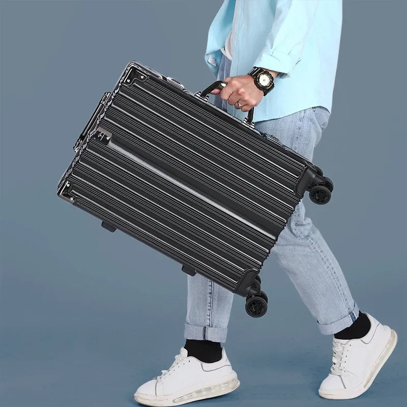 Aluminum Frame Hardshell Suitcase – Geneva