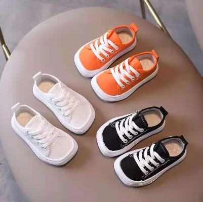 Ergonomic Barefoot Sneakers for Kids - FlexiSteps
