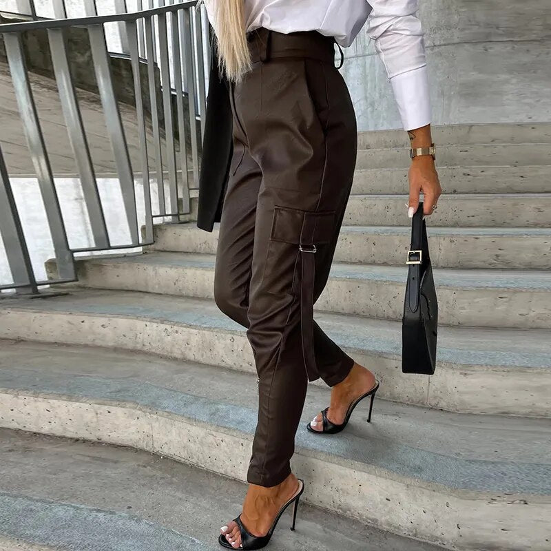 Trendy Women's Leather Pants - Sophie