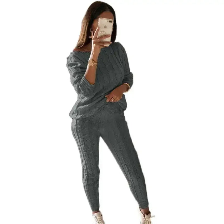 Two-Piece Women's Knit Tracksuit for Autumn & Winter – Isaline